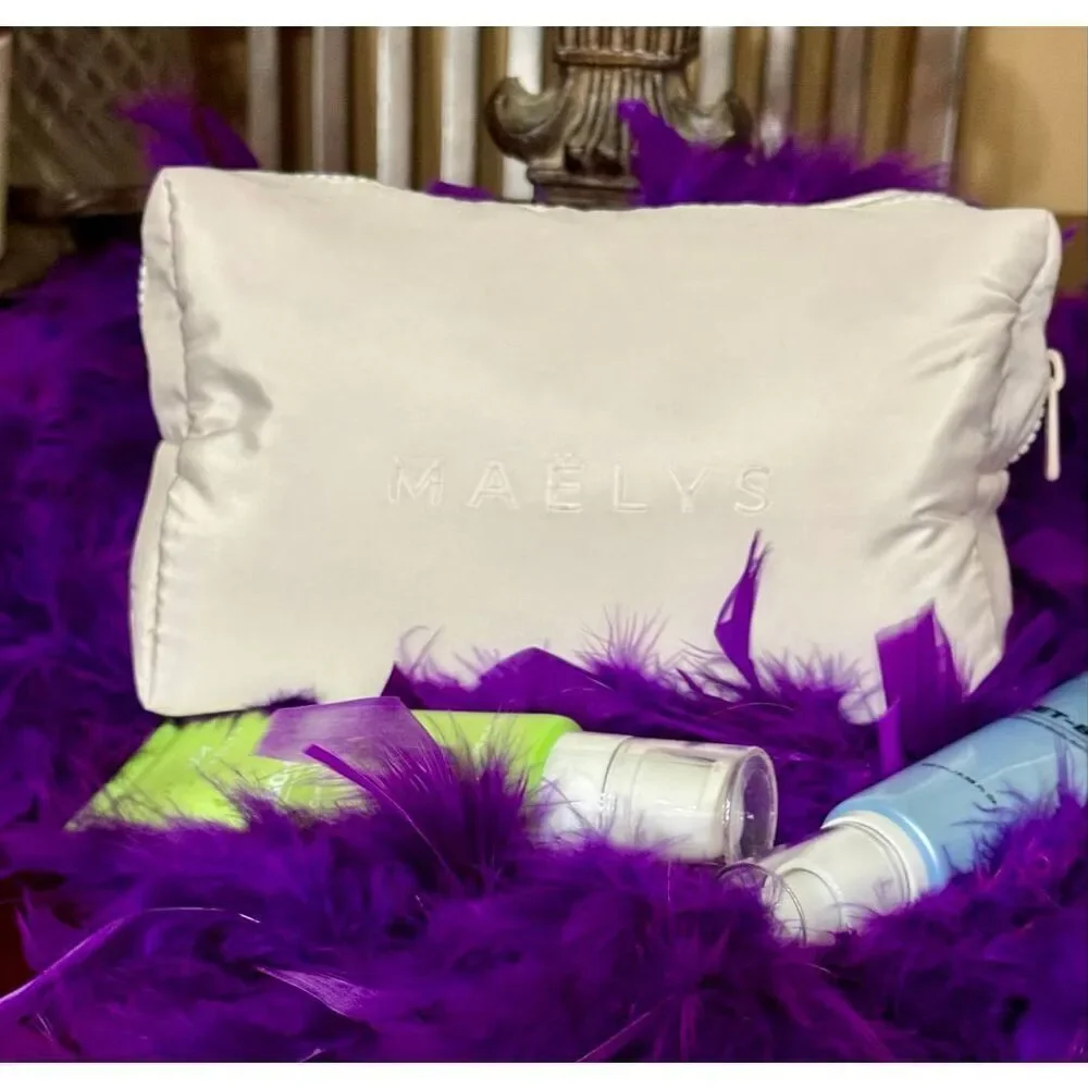 MAELYS-Cosmetic/Travel Bag+GET-BACK Body Acne Spray+So-Flawless Perfecting Cream